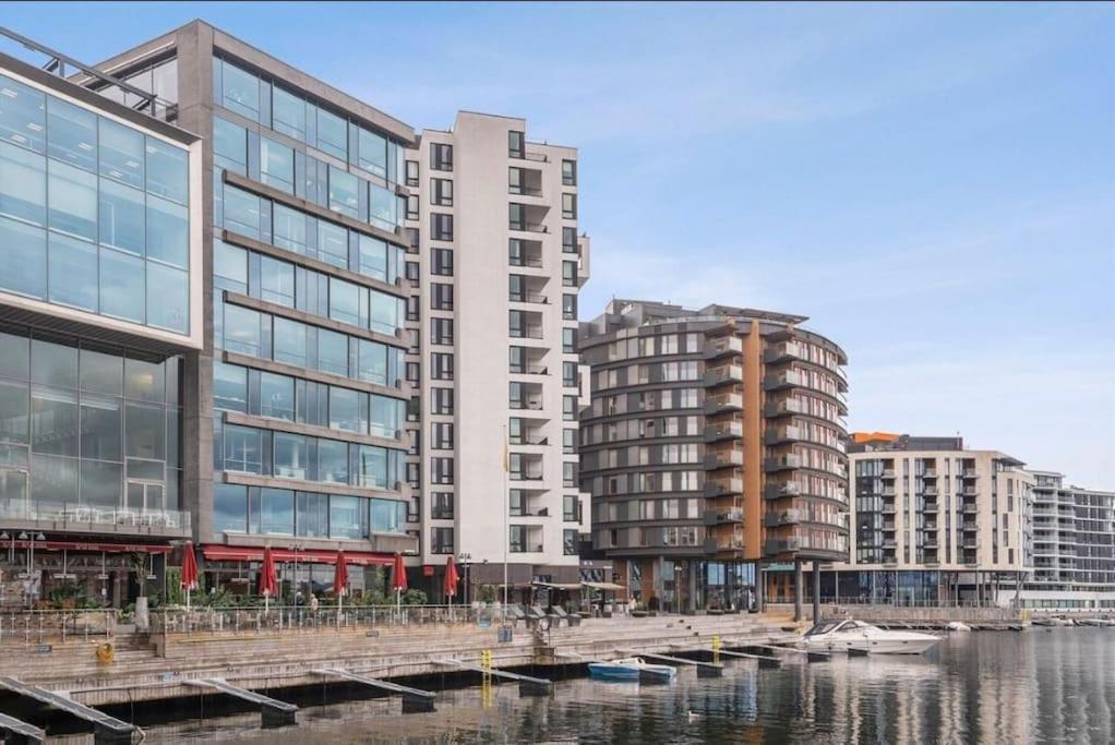 Aker Brygge - Sjoside Hjem - Sentral Beliggenhet Apartment Oslo Exterior photo